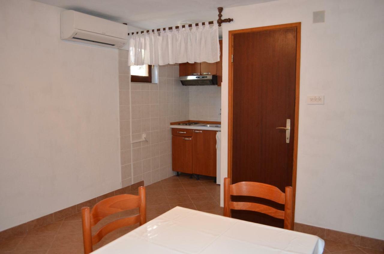 Holiday Home Garina Draga Bašćanska 외부 사진